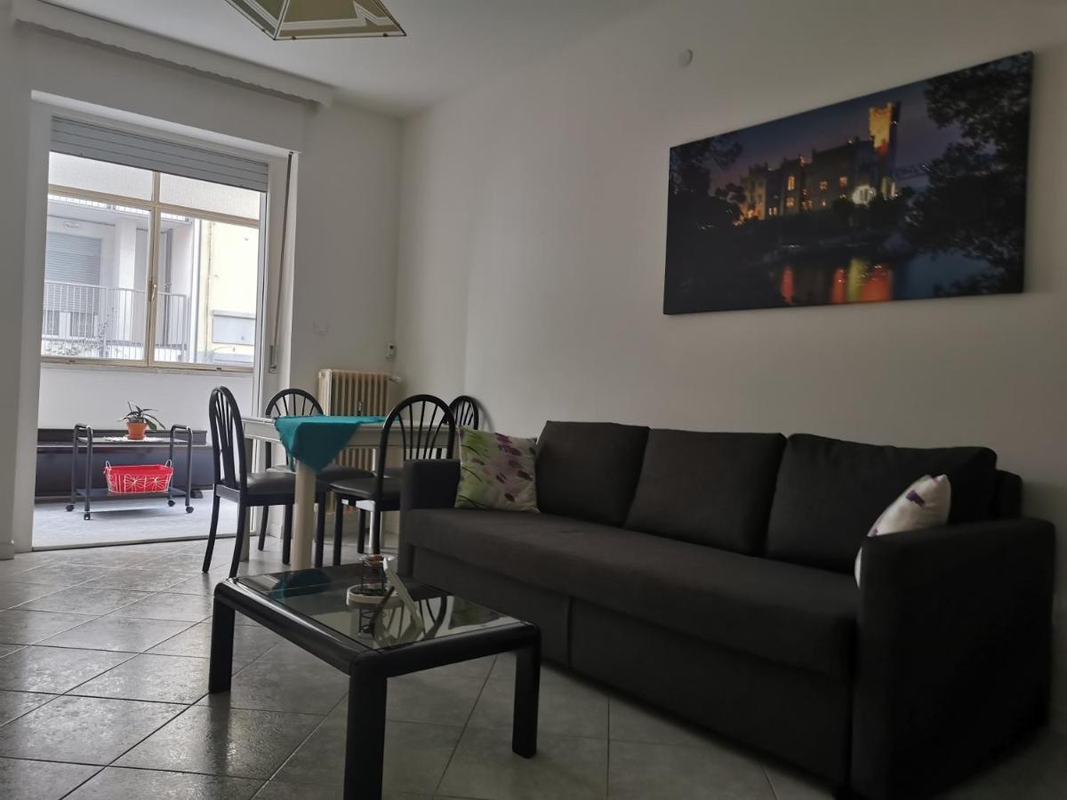 Diana'S House Apartment Trieste Bagian luar foto