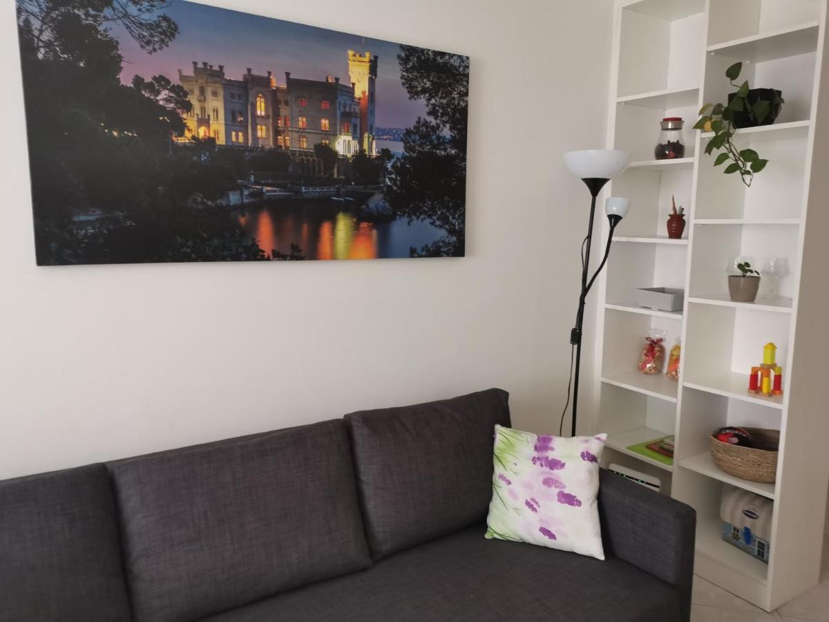 Diana'S House Apartment Trieste Bagian luar foto
